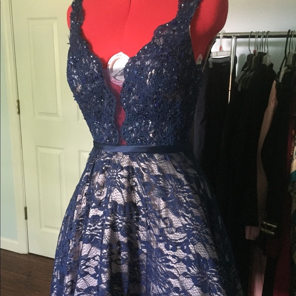 Prom Dress - Picture 2 of 6